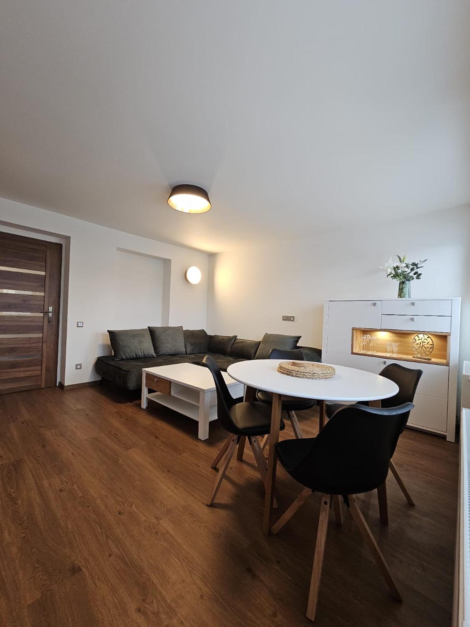 נימבורק Apartman U Labe מראה חיצוני תמונה
